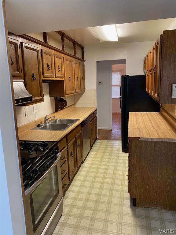 244 Presley Road St. Louis, MO 63137 - Photo 3 of 8