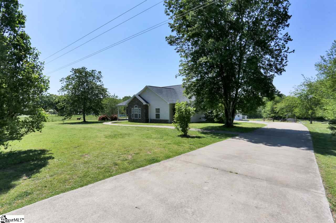 126 McCullough School Road Honea Path, SC 29654 - Photo 32 of 33