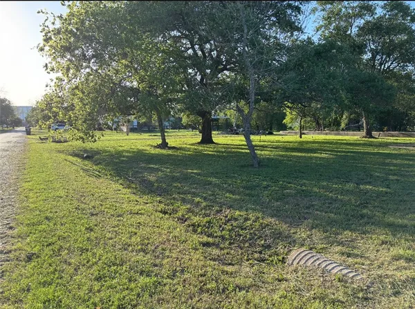 $30,000 | 313 Burton Street, Woodsboro, TX 78393