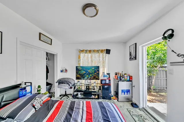 $690,000 | 16010 Northeast 5th Avenue, Miami, FL 33162