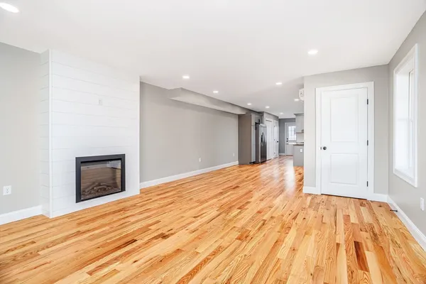 $2,750 | 31 Milton Street, Unit 1, Fitchburg, MA 01420