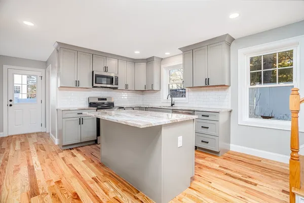 $2,750 | 31 Milton Street, Unit 1, Fitchburg, MA 01420