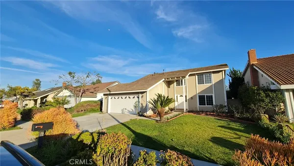 $5,600 | 15432 Alsace Circle, Irvine, CA 92604