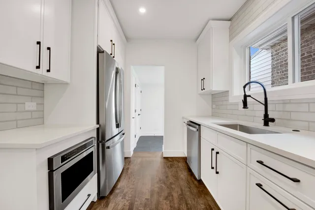 $549,999 | 5844 West Leland Avenue, Chicago, IL 60630