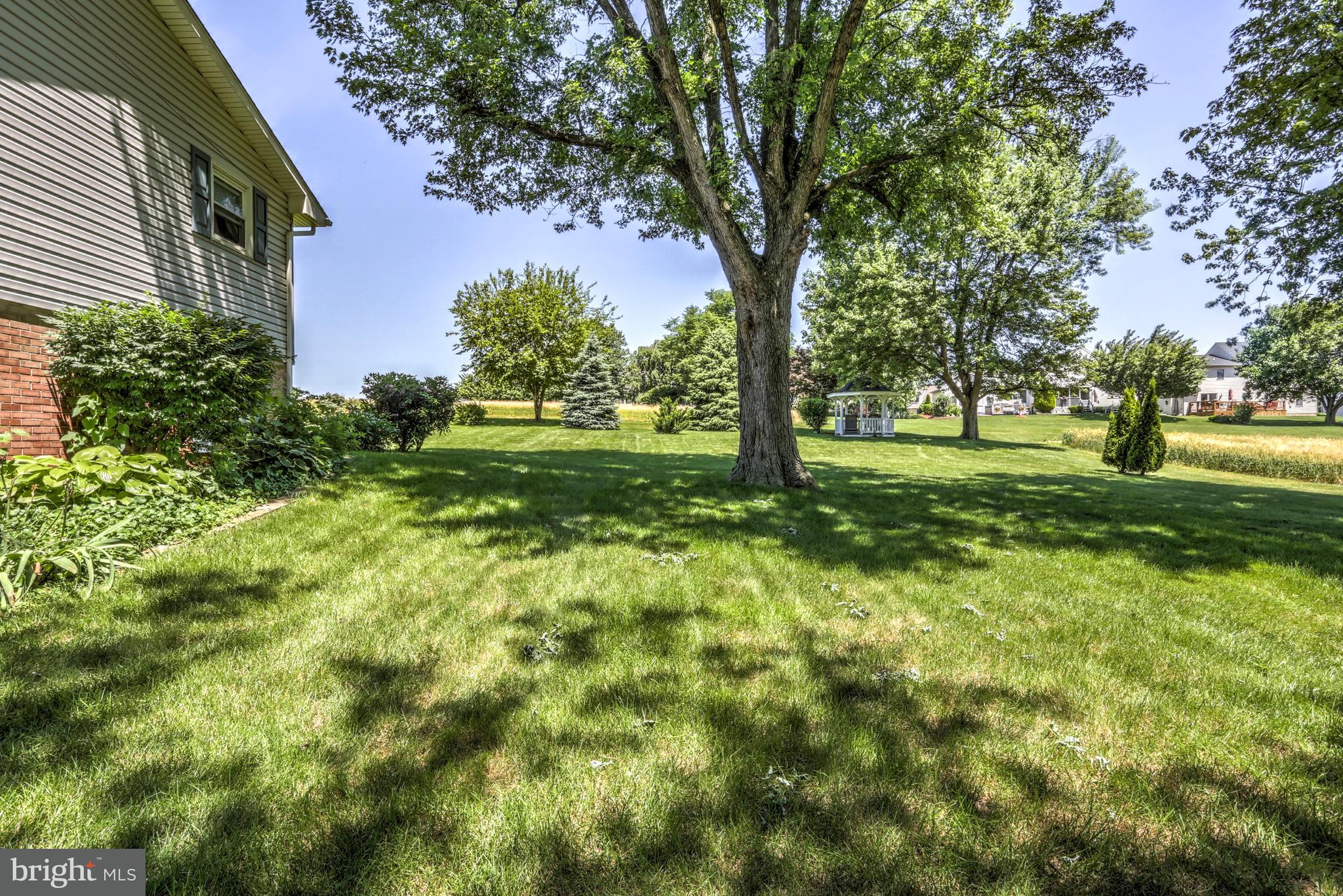 720 Jake Landis Road Lititz, PA 17543 - Photo 6 of 32