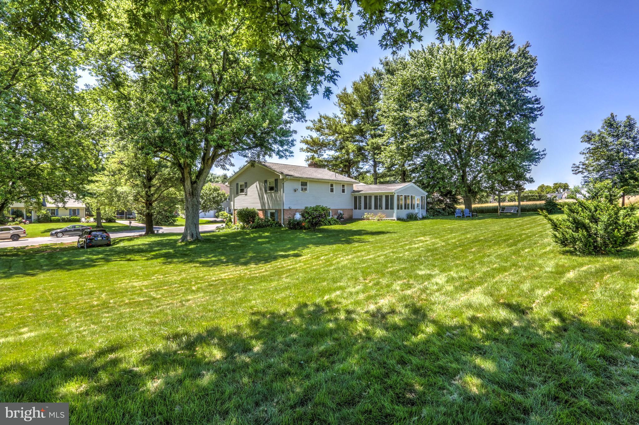 720 Jake Landis Road Lititz, PA 17543 - Photo 8 of 32