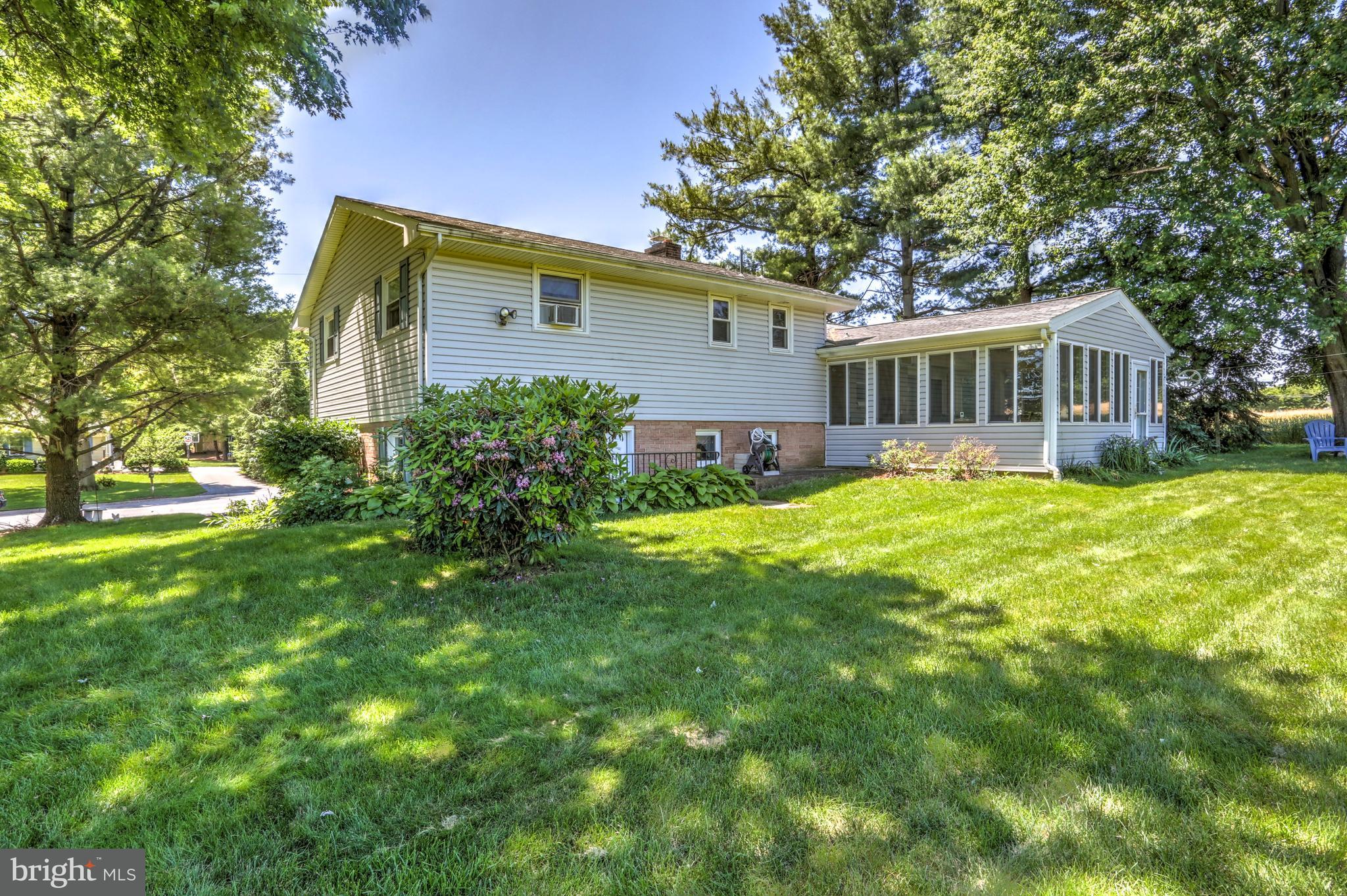 720 Jake Landis Road Lititz, PA 17543 - Photo 9 of 32
