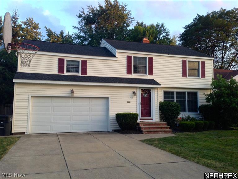 5210 East Farnhurst Road Cleveland, OH 44124 - Photo 1 of 25 Gallery Image 1