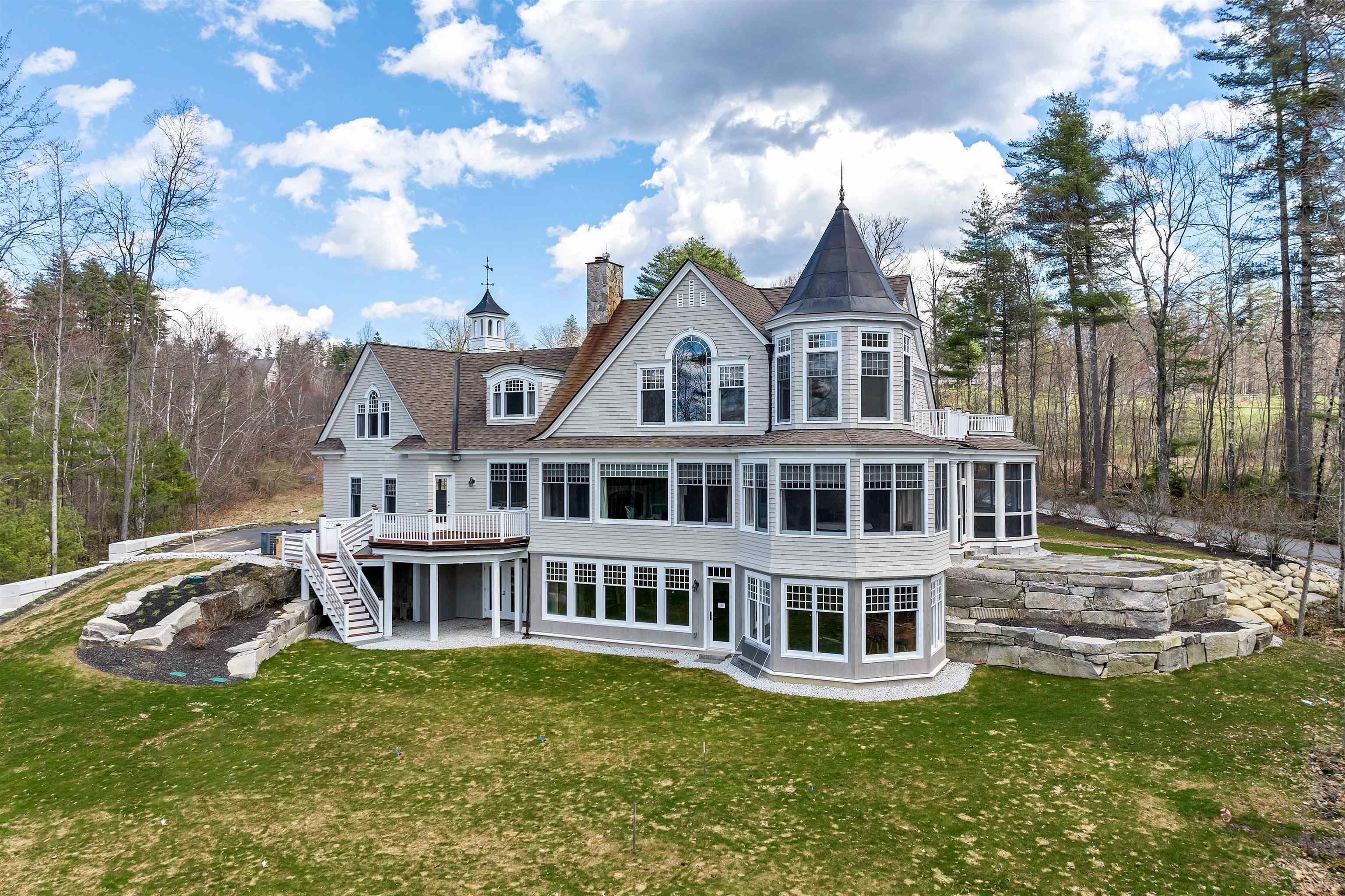 245 Federal Hill Road Milford, NH 03055 - Photo 1 of 38 Gallery Image 1