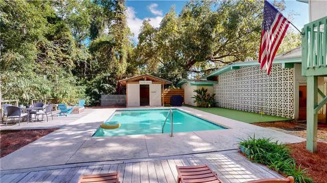 $1,495,000 | 912 Beachview Drive North, Jekyll Island, GA 31527