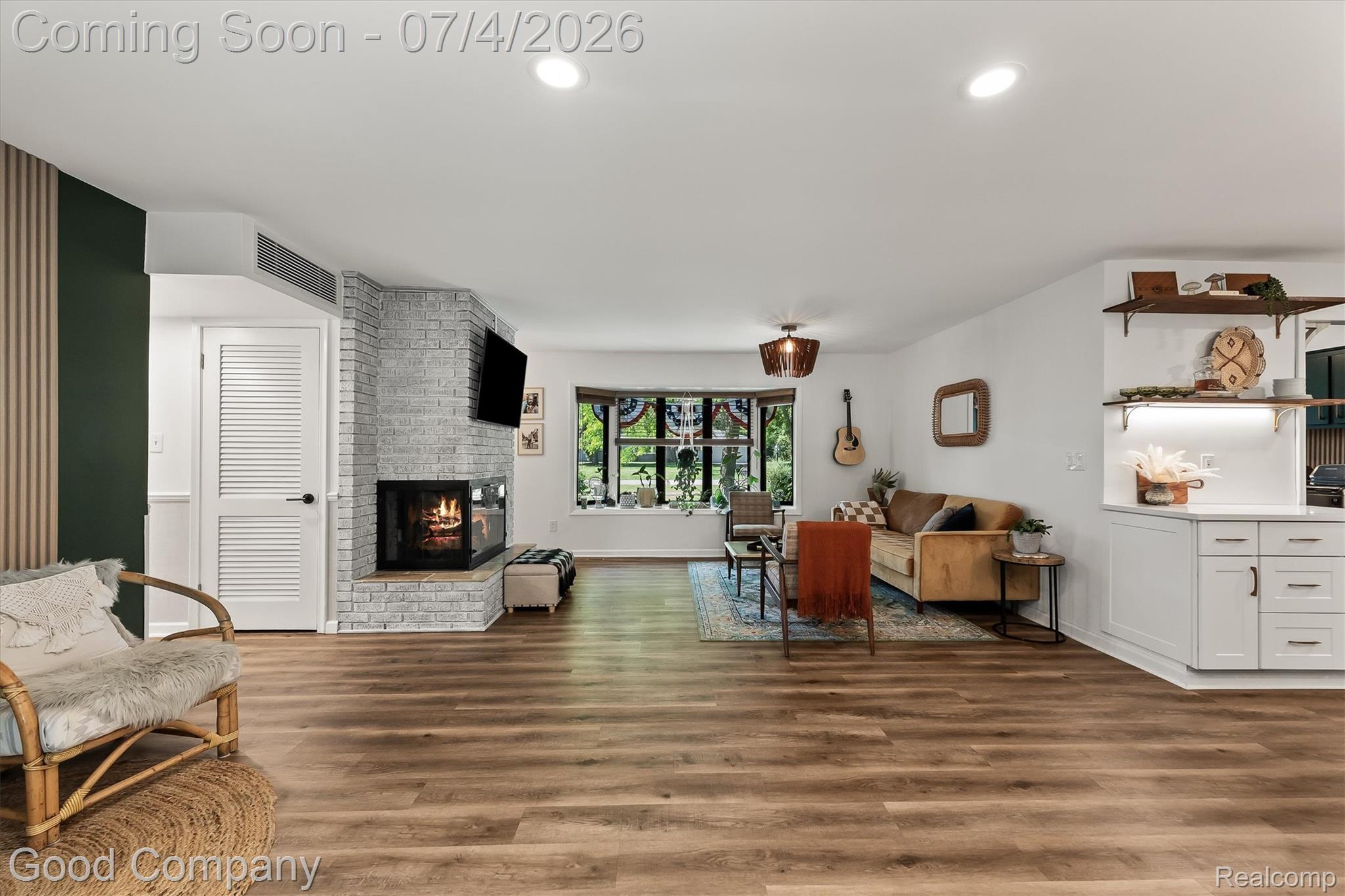 141 Nesbit Lane Rochester, MI 48309 - Photo 21 of 47 23-Nesbit -11.jpg