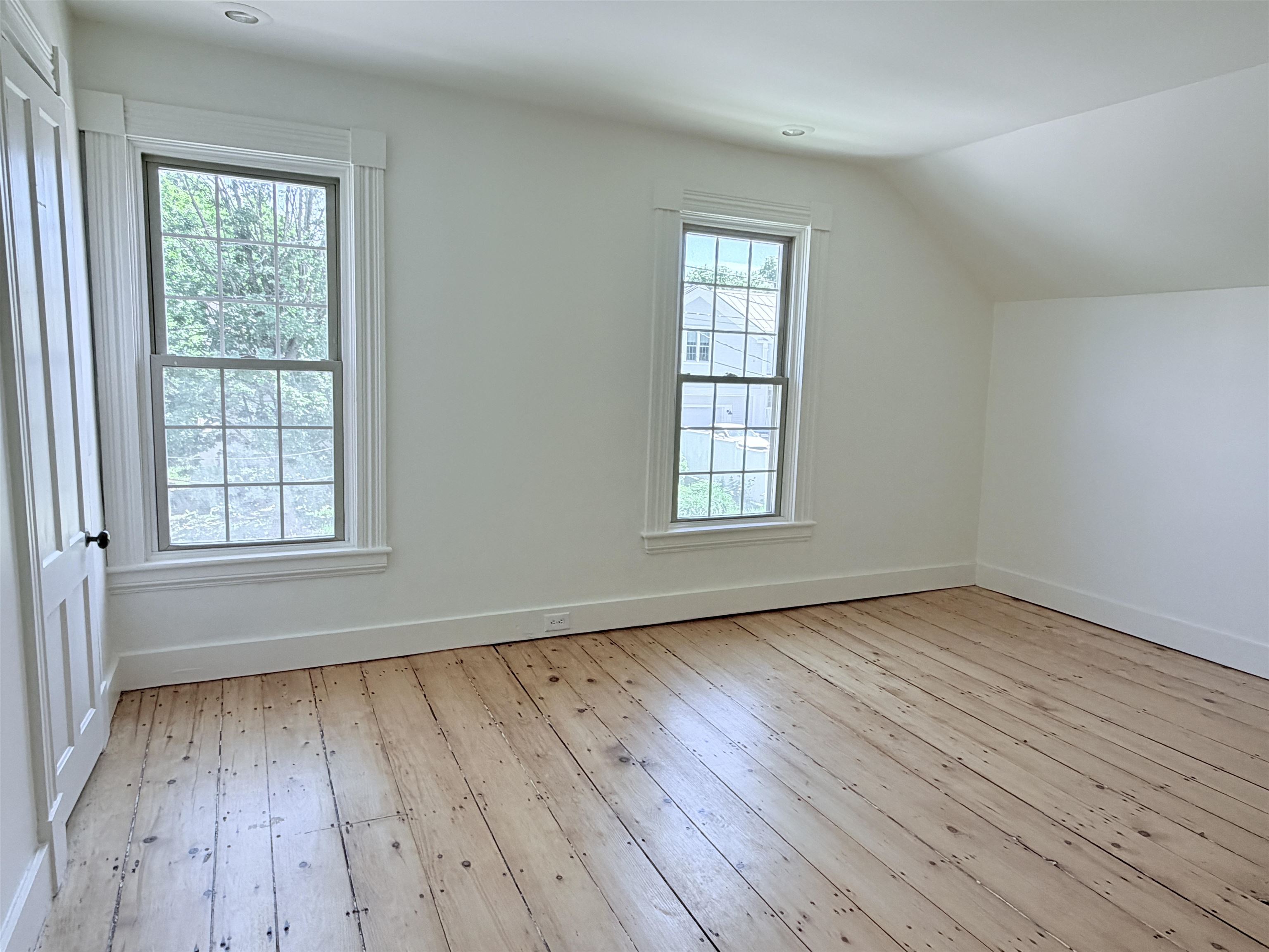 119 Pearl Street Rutland, VT 05701 - Photo 28 of 36