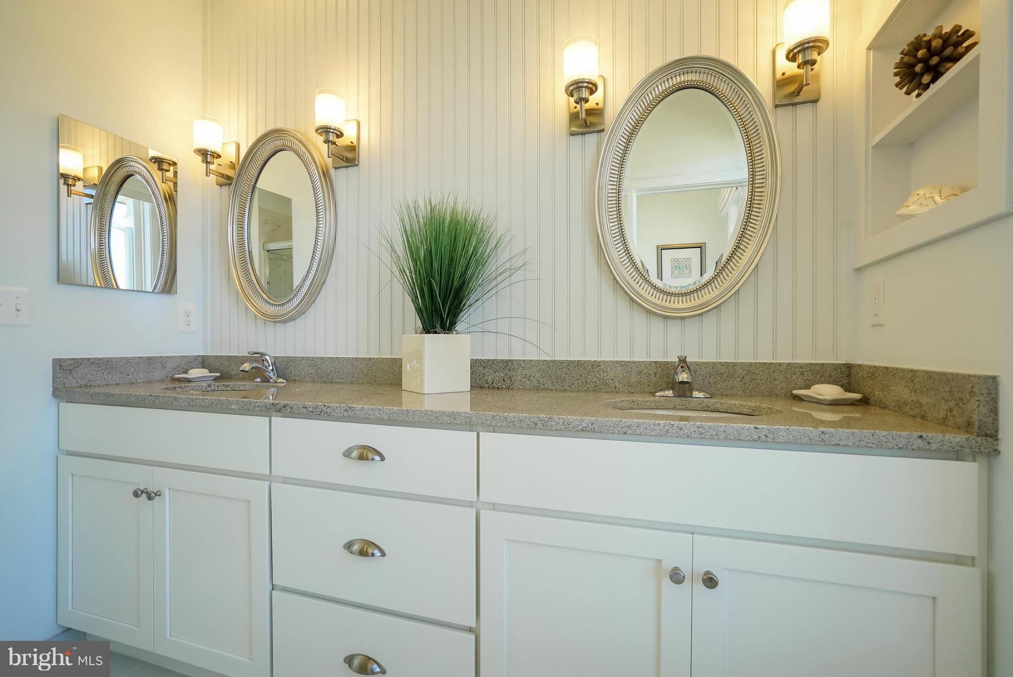 13899 Ensign Road Dowell, MD 20688 - Photo 11 of 30 Master Bath