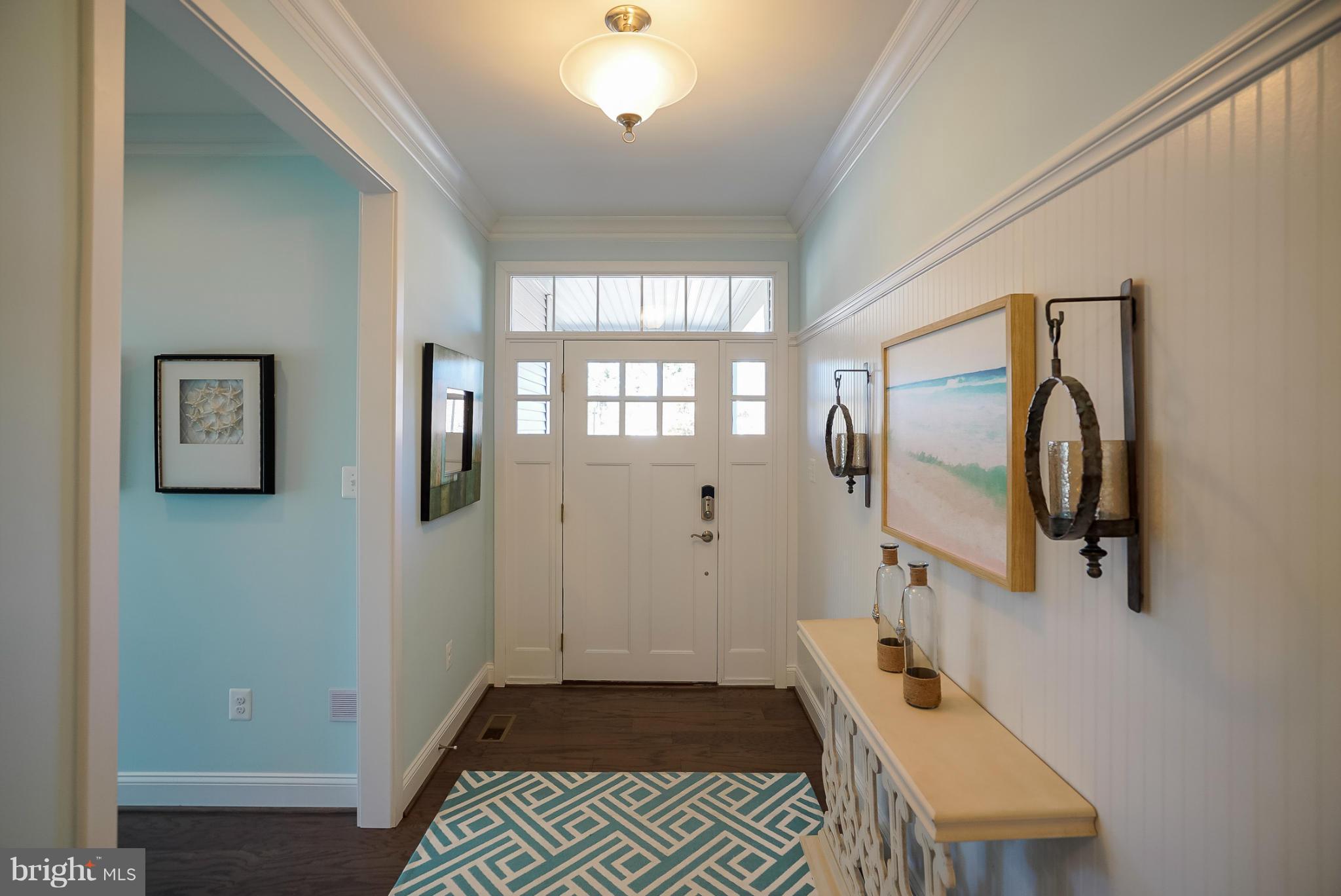 13899 Ensign Road Dowell, MD 20688 - Photo 5 of 30 Foyer