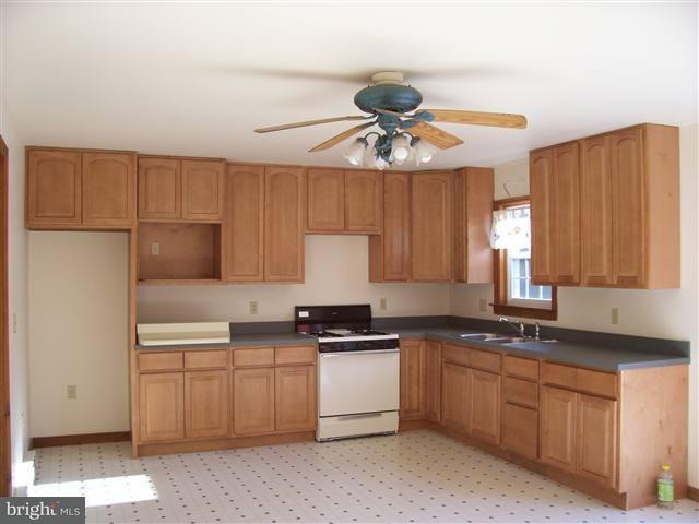 1179 Peach Ridge Road Elliottsburg, PA 17024 - Photo 2 of 9 Gallery Image 2