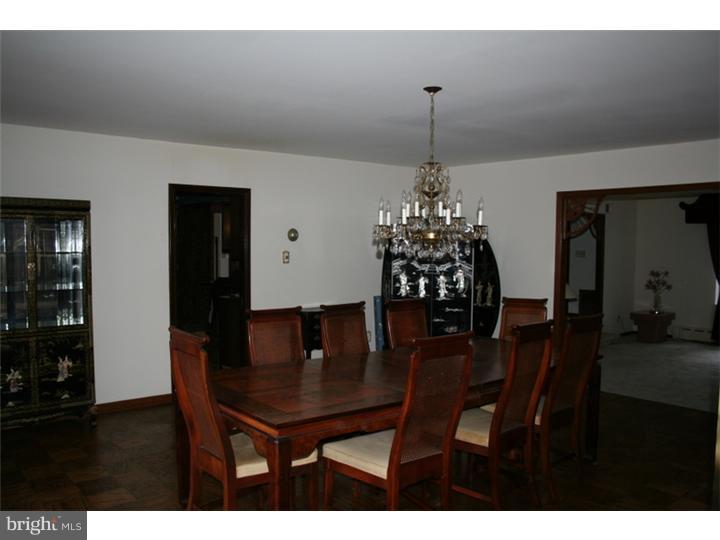 863 Milmar Road Radnor, PA 19073 - Photo 11 of 25 Dining Room
