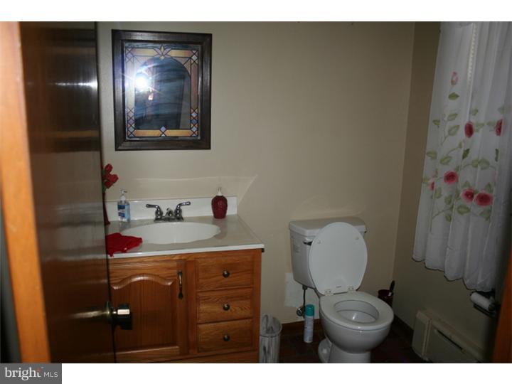 863 Milmar Road Radnor, PA 19073 - Photo 16 of 25 Half Bath