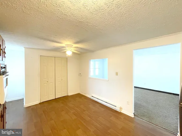 a view of empty room