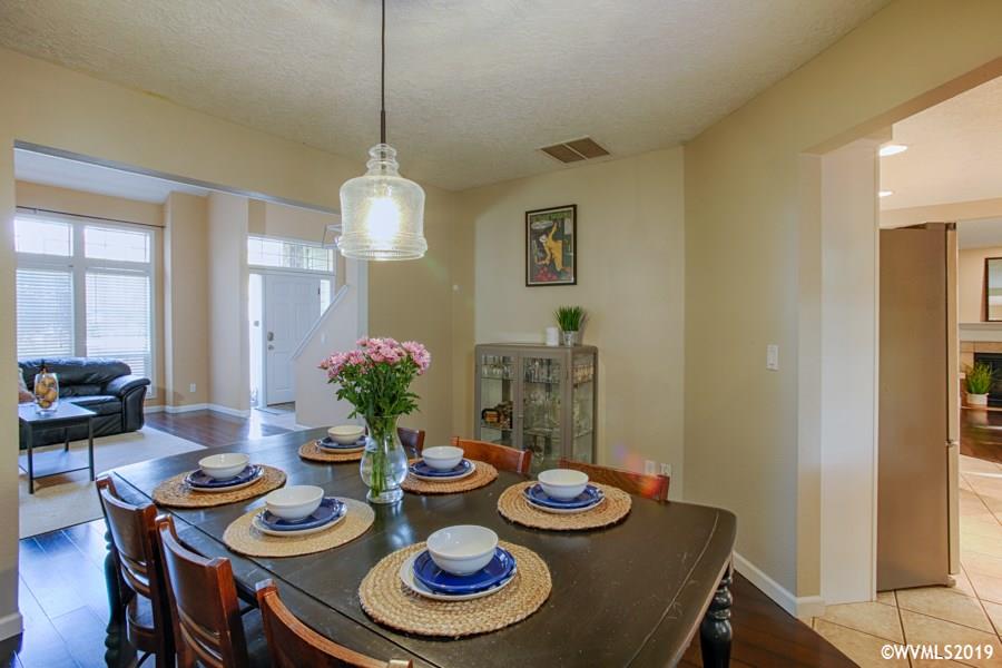 1230 Ridgepoint Street Northeast Keizer, OR 97303 - Photo 13 of 40 Gallery Image 13