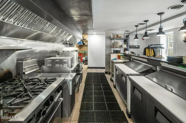 $475,000 | 340 Hamilton Street, Albany, NY 12210