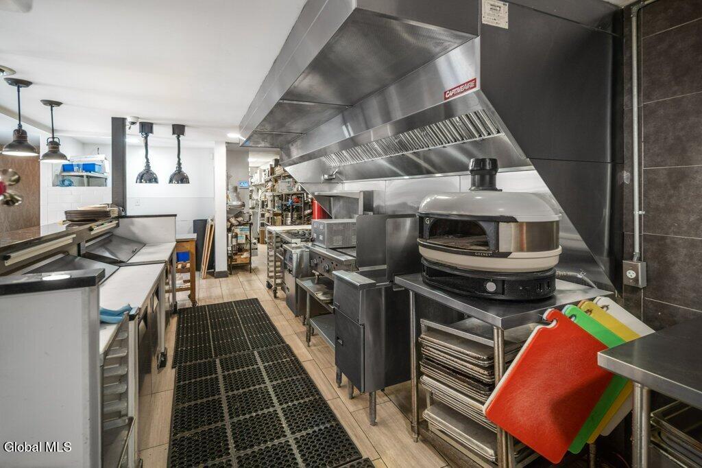 340 Hamilton Street Albany, NY 12210 - Photo 14 of 31 008-340-hamilton-street-albany-ny-usa-01