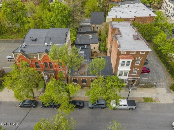 $450,000 | 340 Hamilton Street, Albany, NY 12210