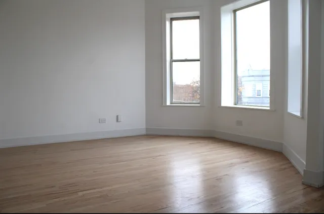 $575,000 | 3660 West Grenshaw Street, Chicago, IL 60624