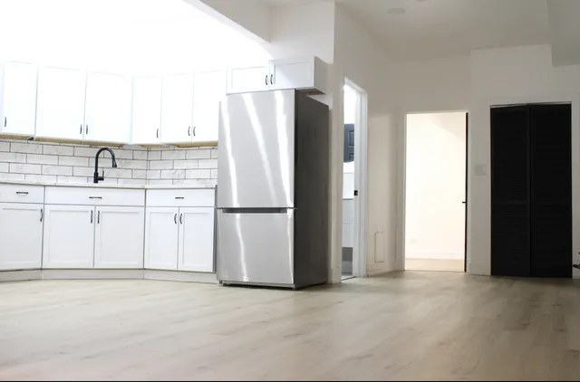 $575,000 | 3660 West Grenshaw Street, Chicago, IL 60624