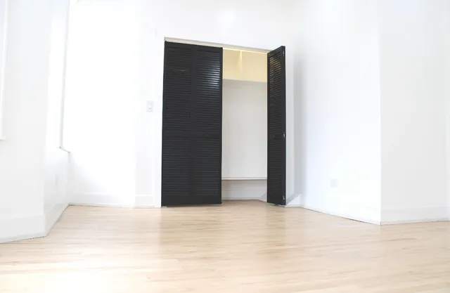 $575,000 | 3660 West Grenshaw Street, Chicago, IL 60624