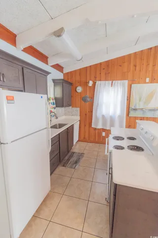 $2,250 | 4718 Seaview Street, North Myrtle Beach, SC 29582