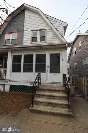 $2,300 | 42 Bismarck Avenue, Trenton, NJ 08629