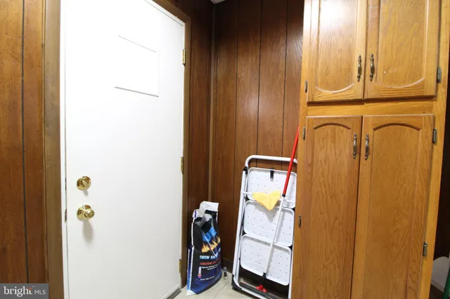 $2,400 | 42 Bismarck Avenue, Trenton, NJ 08629