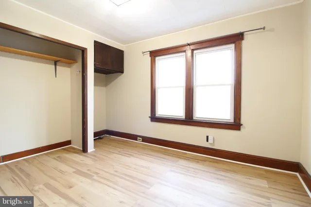 $2,400 | 42 Bismarck Avenue, Trenton, NJ 08629