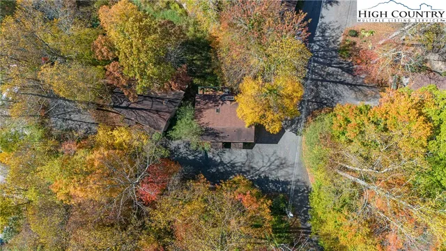 $219,000 | 142 South Slope Loop, Unit J3, Banner Elk, NC 28604