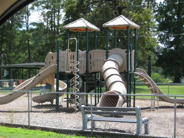 $247,000 | 119 Colorado Spruce Drive, Village Mills, TX 77663