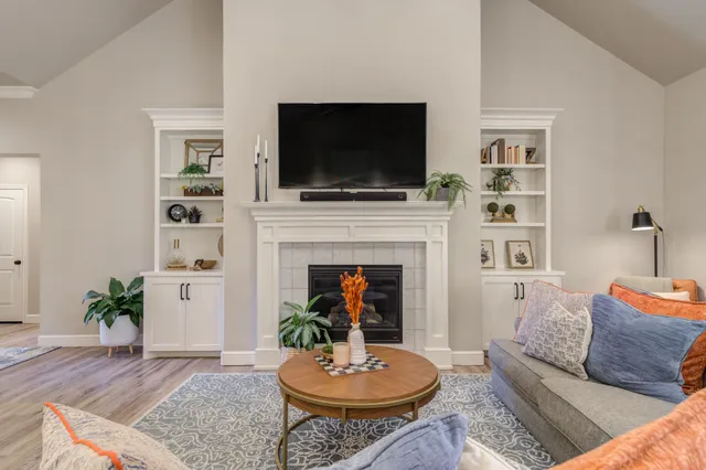 $349,500 | 135 Calvin Drive, Wolfforth, TX 79382