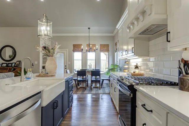 $349,500 | 135 Calvin Drive, Wolfforth, TX 79382