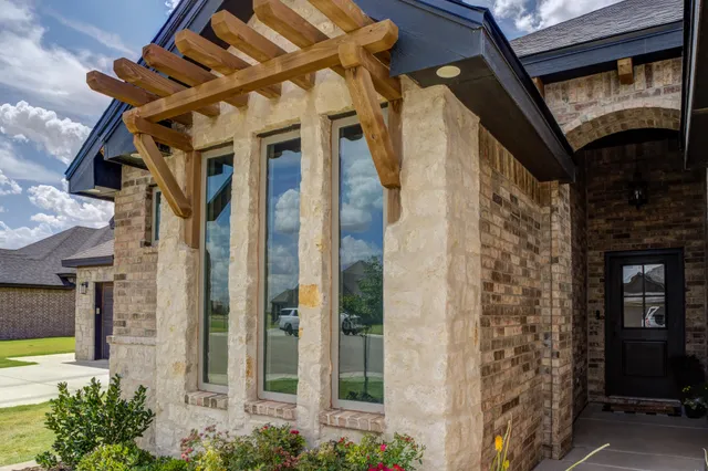 $349,500 | 135 Calvin Drive, Wolfforth, TX 79382