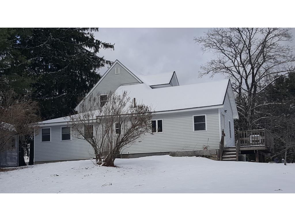 9 Main Street Raymond, NH 03077 - Photo 3 of 17