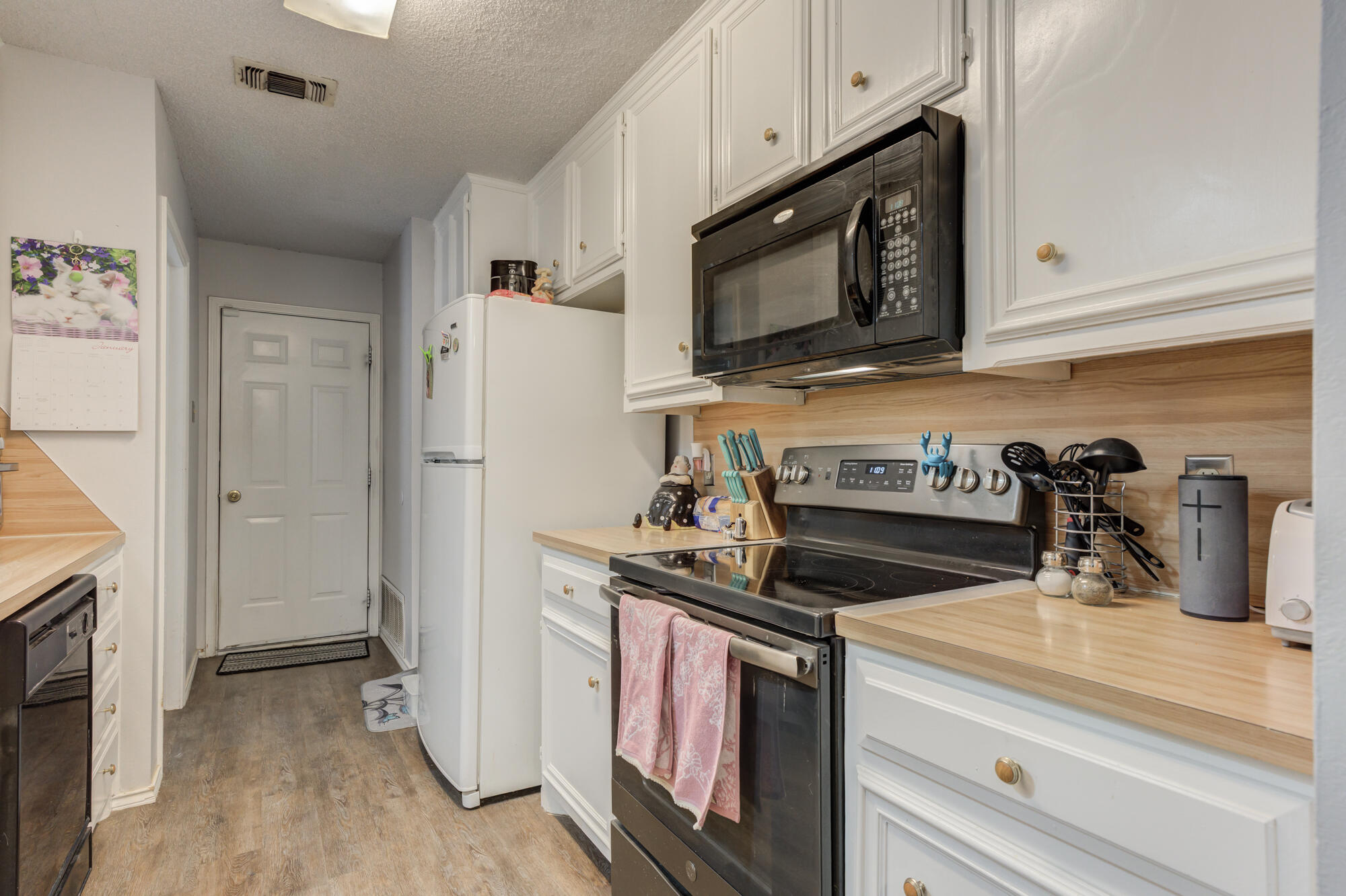 5542 93rd Street Lubbock, TX 79424 - Photo 11 of 26 DSC00722_3_4_5_6