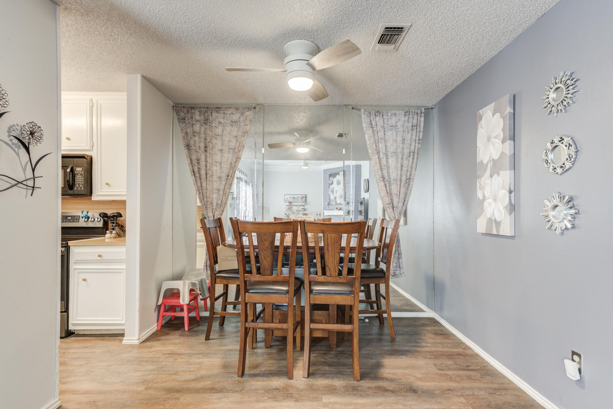 5542 93rd Street Lubbock, TX 79424 - Photo 10 of 26 DSC00717_18_19_20_21