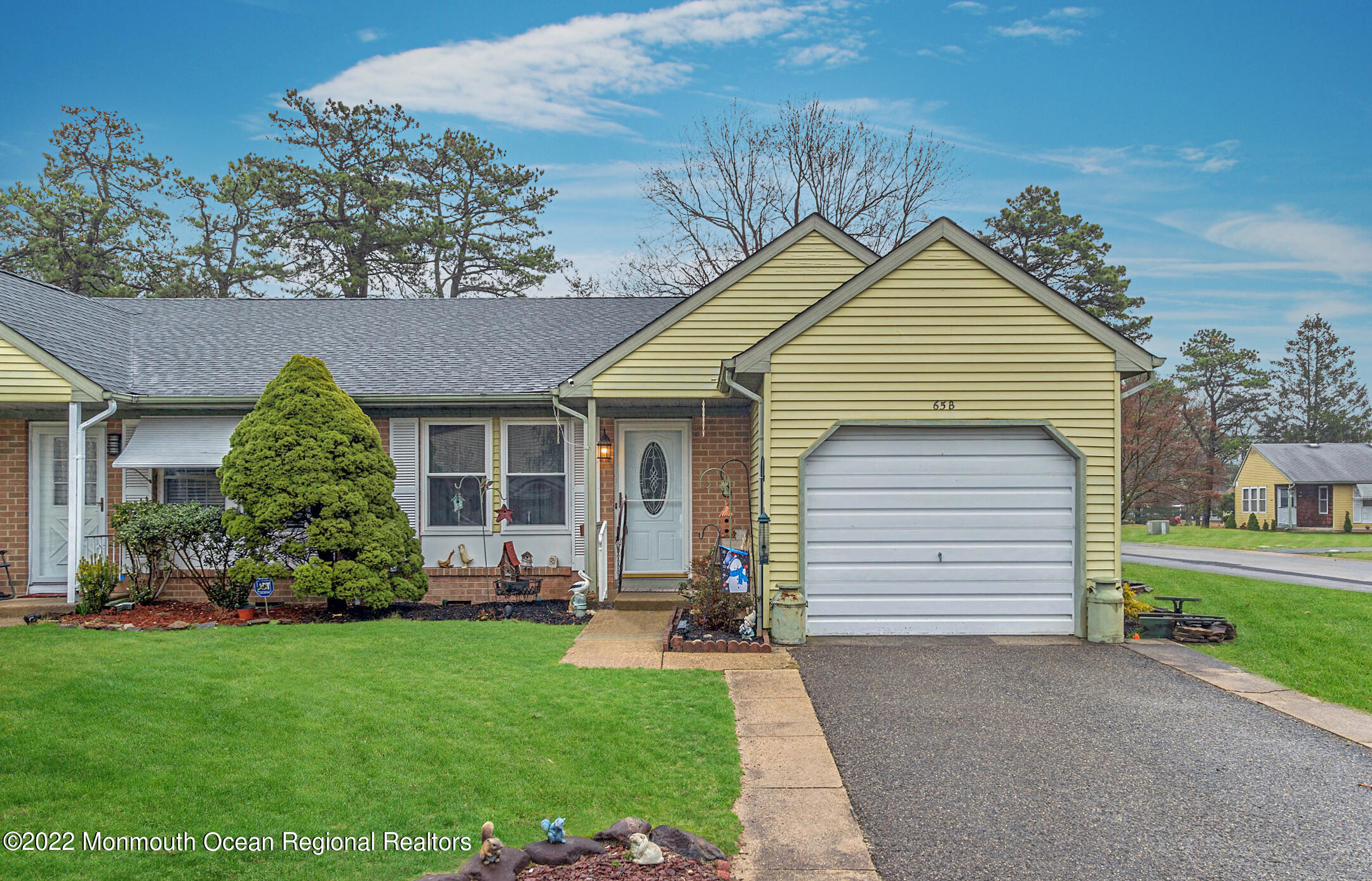 65 B Sunset Road, Unit 60 Whiting, NJ 08759 - Photo 1 of 18 Welcome home