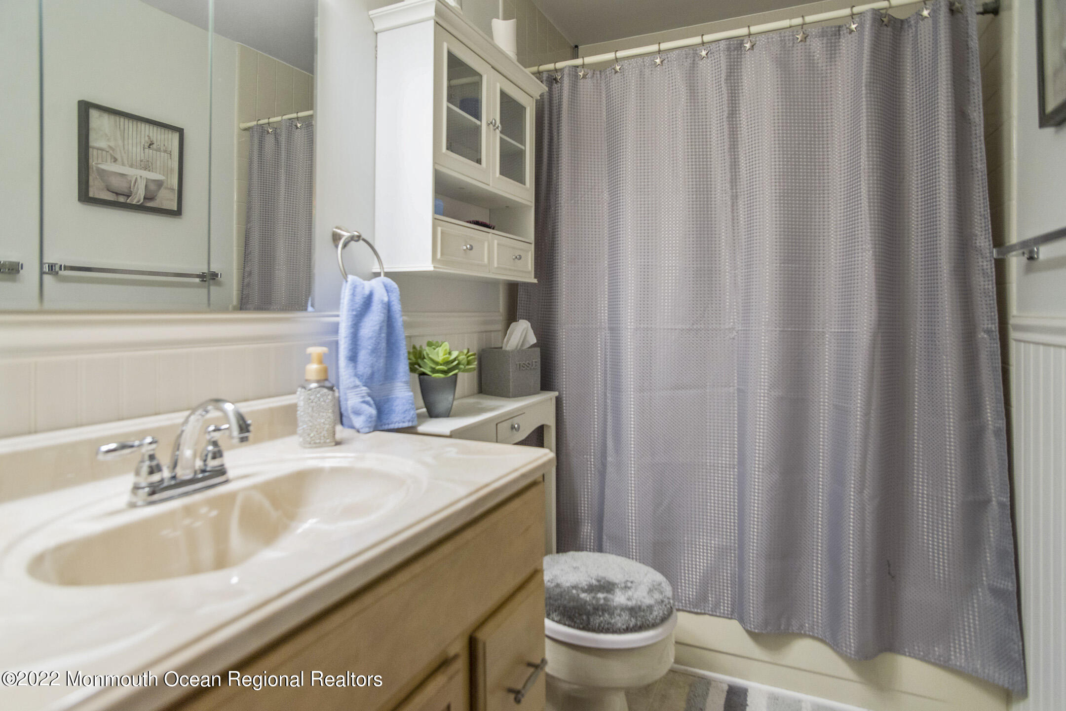 65 B Sunset Road, Unit 60 Whiting, NJ 08759 - Photo 13 of 18 Bathroom