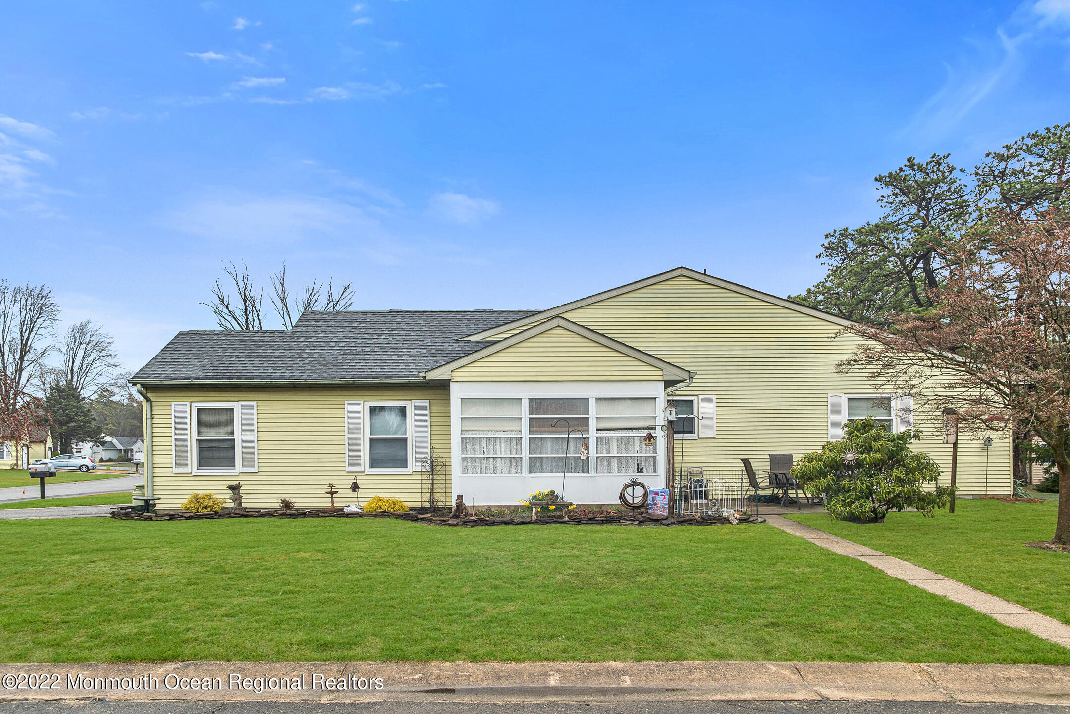65 B Sunset Road, Unit 60 Whiting, NJ 08759 - Photo 18 of 18 Back of the House