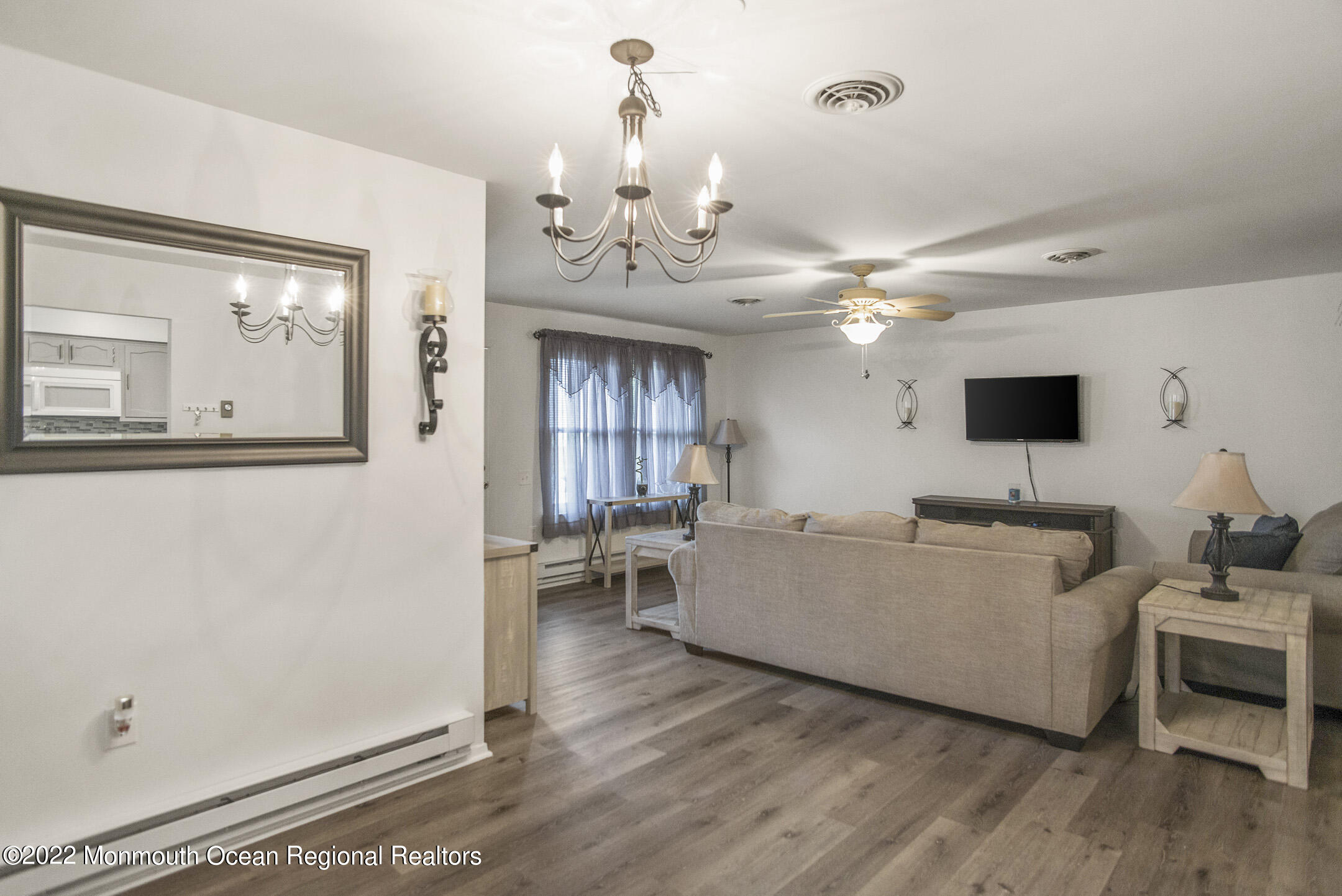 65 B Sunset Road, Unit 60 Whiting, NJ 08759 - Photo 7 of 18 Dining Room