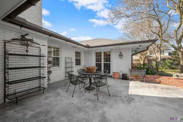$470,000 | 9325 Blueridge Street, Baton Rouge, LA 70809