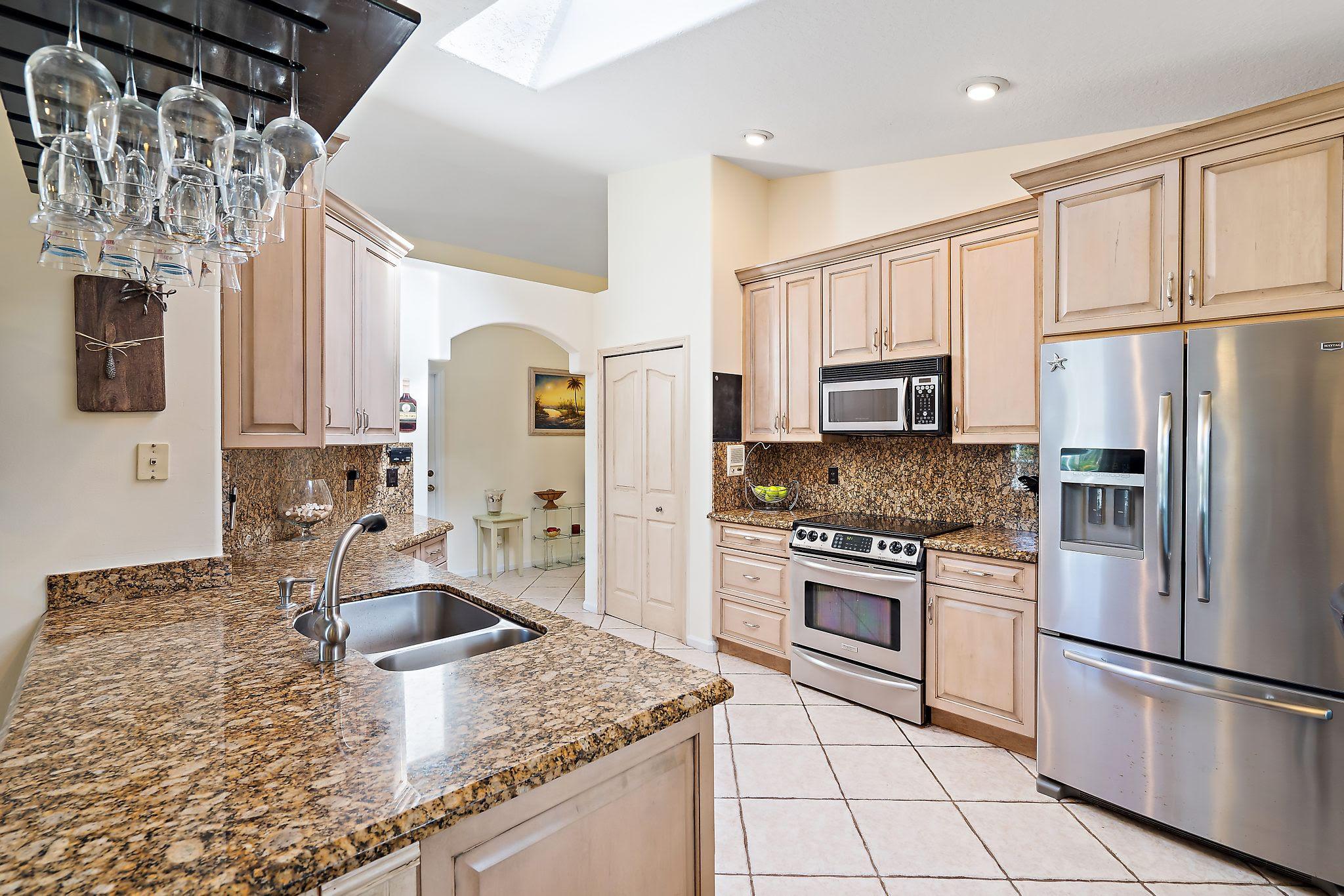 13473 152nd Road North Jupiter, FL 33478 - Photo 10 of 34 018-13473152ndRdN-Jupiter-FL-small