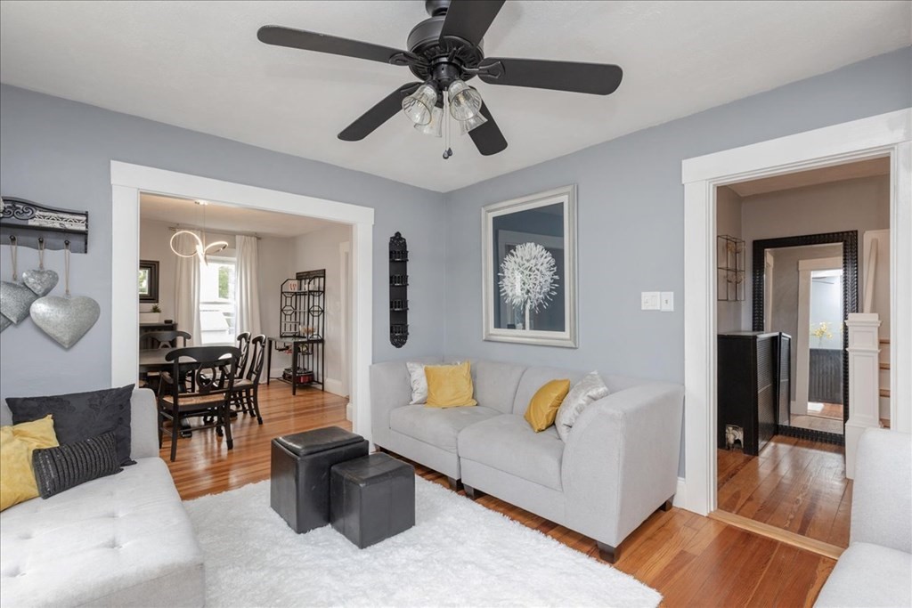45 West Meadow Road Lowell, MA 01854 - Photo 5 of 32