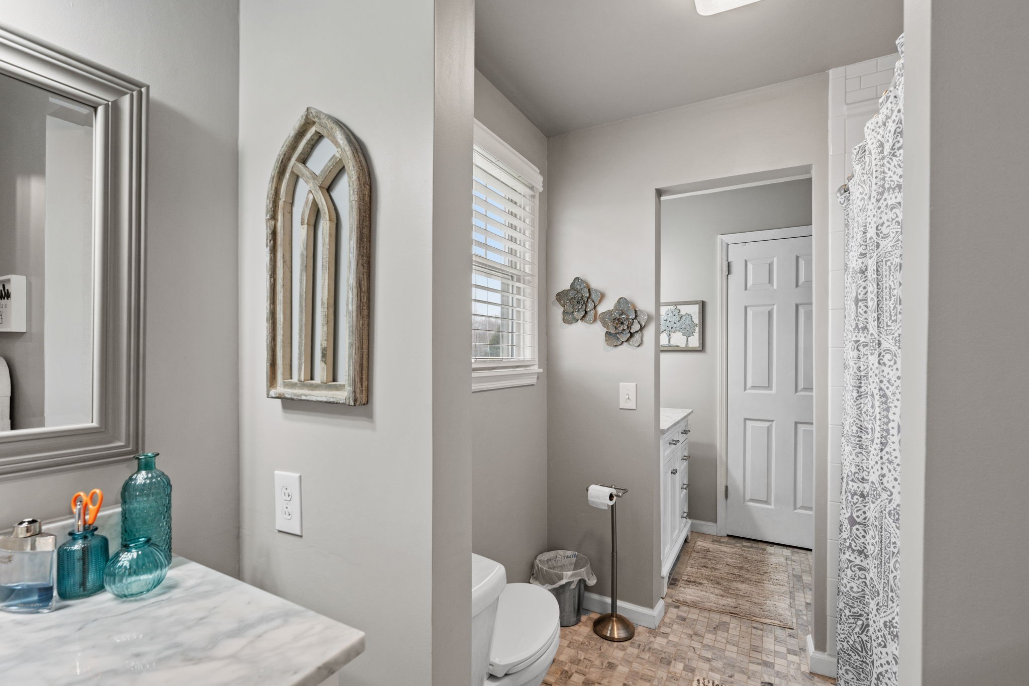 401 Bluegrass Court Lebanon, TN 37090 - Photo 30 of 51 a view of a bathroom with tub and shower