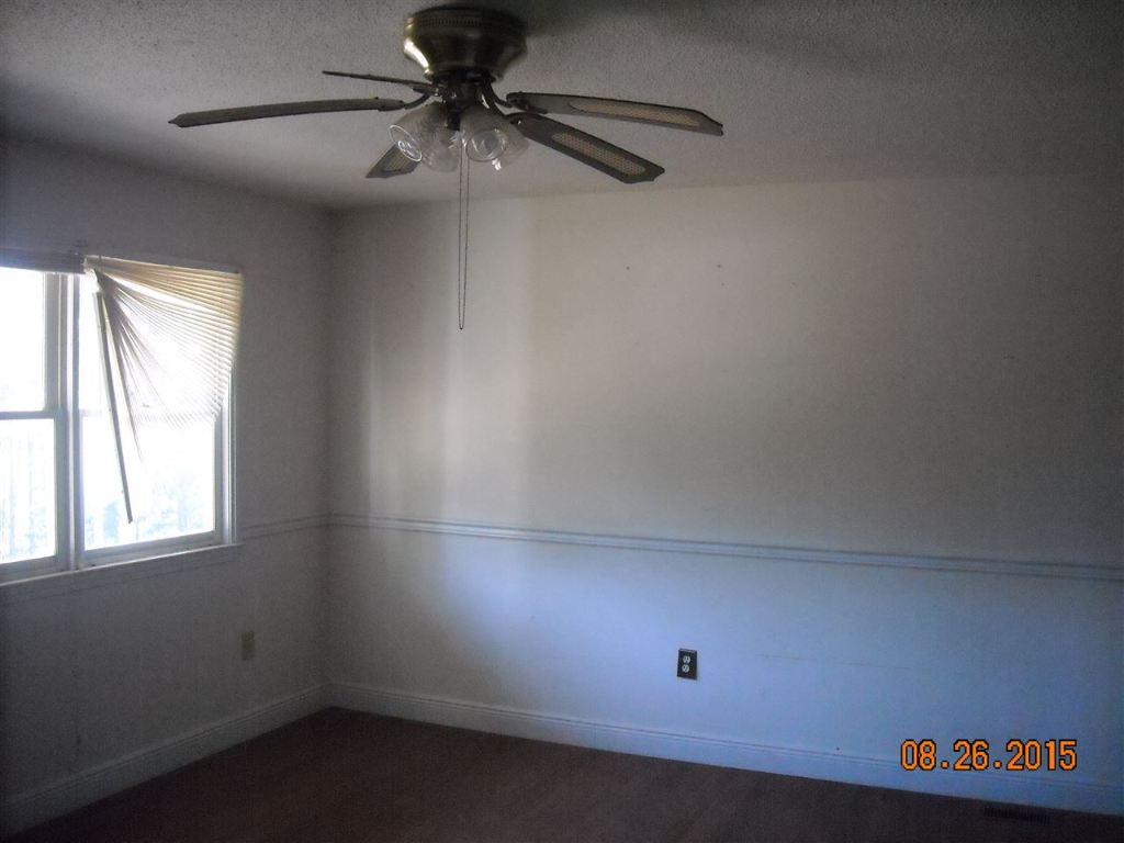 126 Oak Ridge Circle Seneca, SC 29678 - Photo 8 of 9 Gallery Image 8